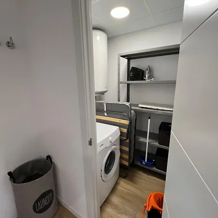 Carbonell 1 Appart hôtel 4*