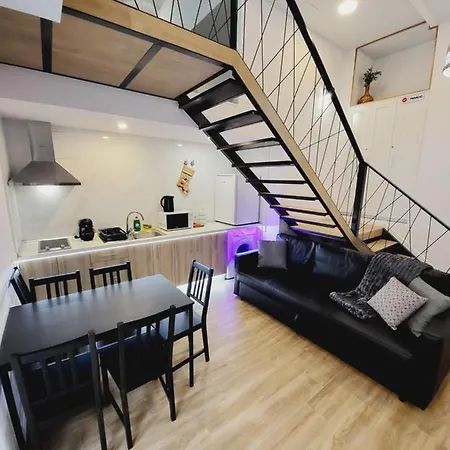 Apart Otel Carbonell 1