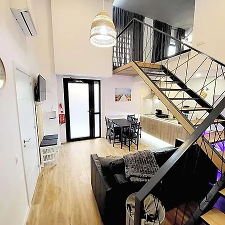 Carbonell 1 Aparthotel