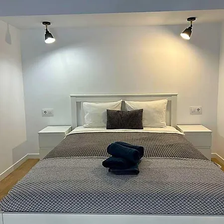 Carbonell 1 Aparthotel 4*