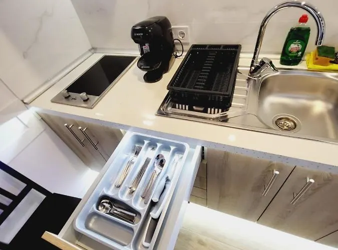 Apartahotel Carbonell 1 4*