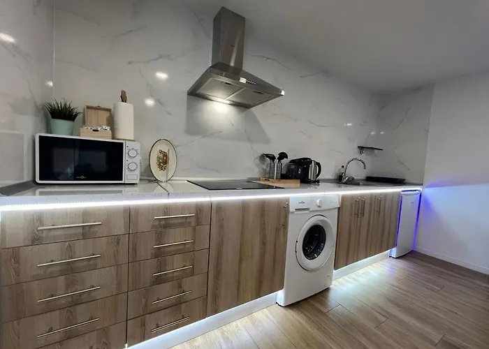 Apartahotel Carbonell 1 4*