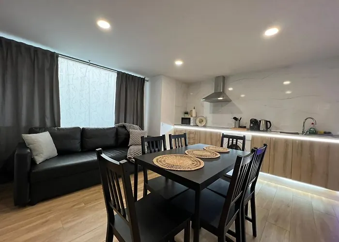 Carbonell 1 Apartahotel