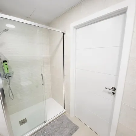 Hotel apartamentowy Carbonell 1 4*