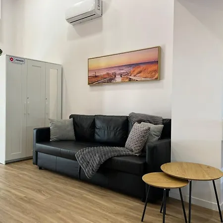 Carbonell 1 Hotel apartamentowy