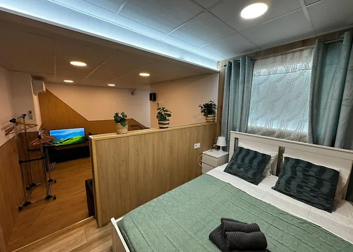 Apartahotel Carbonell 1 Valencia