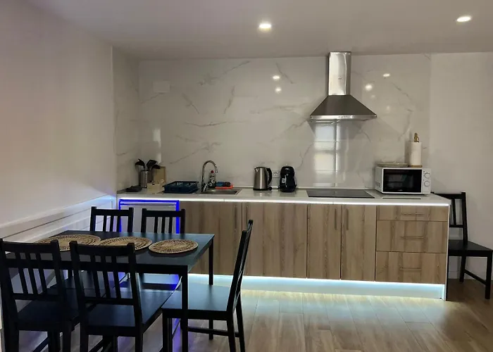 Apartahotel Carbonell 1 4*